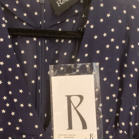 Réalisation Par silk Ozzie dress in navy star print (XS) - Picture 2 of 4